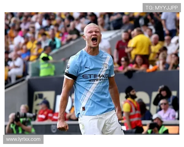 英超评分榜揭晓哈兰德以790分领跑扎卡紧随其后表现出色